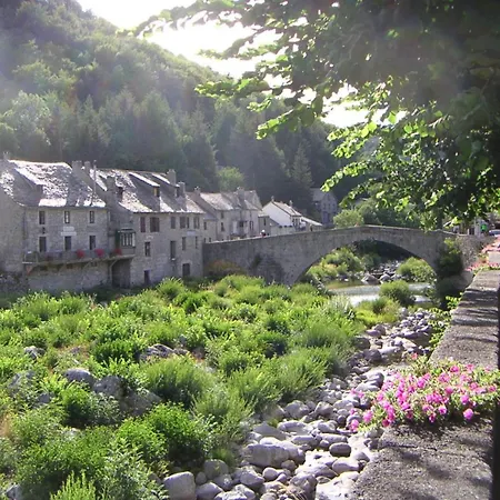 Le Mont Lozere 2/4 Personnes Bédouès